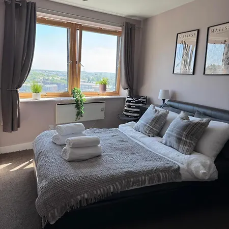 Luxury Cove At The Docks Апартаменти Лідс