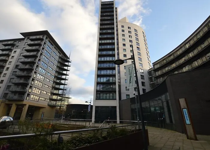 Luxury Cove At The Docks *