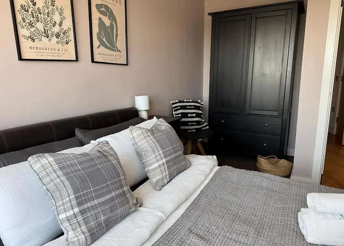 Daire Luxury Cove At The Docks