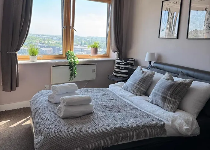 Luxury Cove At The Docks Daire Leeds (West Yorkshire)